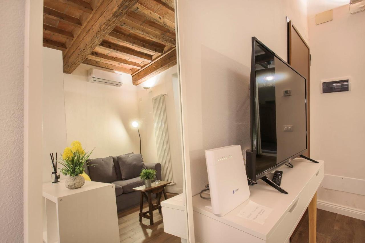Oltrarno Suite In Φλωρεντία Εξωτερικό φωτογραφία